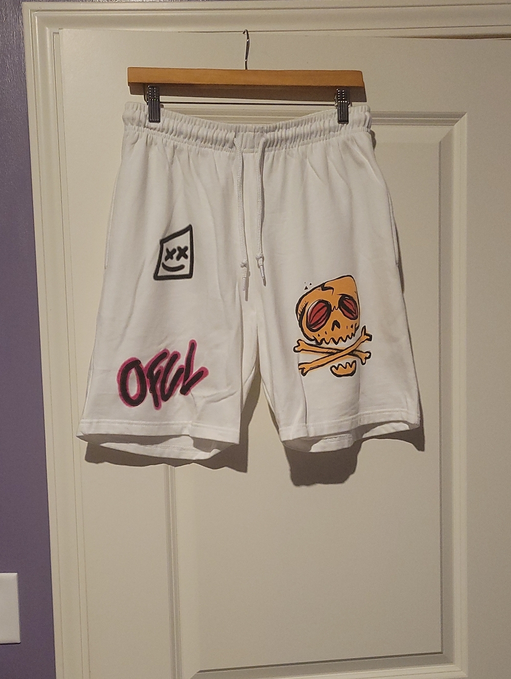 Boohoo White Graphic Skull Drawstring Men’s Shorts